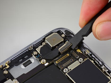 Демонтаж камеры с iPhone 6s | KiberCentre