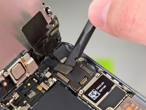 Удаление старого дисплея iPhone 5s