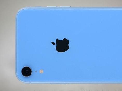 Задний корпус голубого цвета на iPhone XR